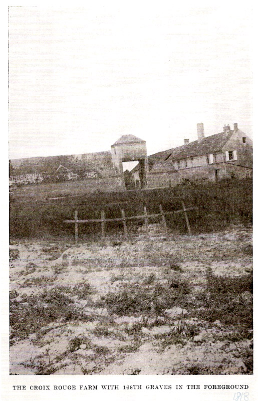 Tombes de soldats du 168e regiment d’Iowa devant la ferme de la Croix Rouge juste après la bataille.
